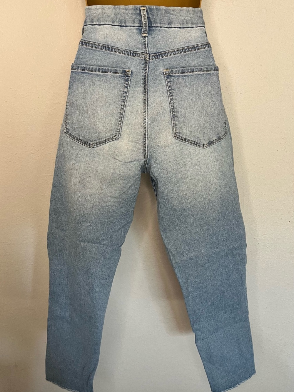 Light Wash High-Rise Straight Jeans - Picture 2 of 2